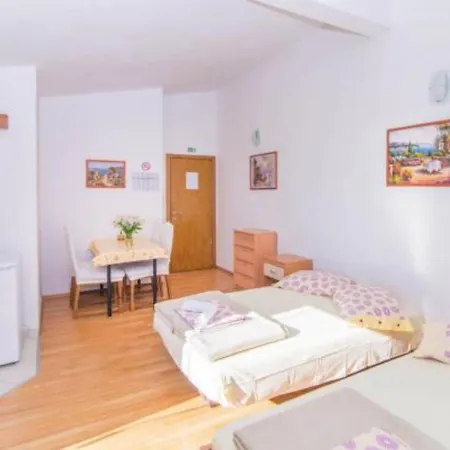 Apartment Cihorich Dugi Rat